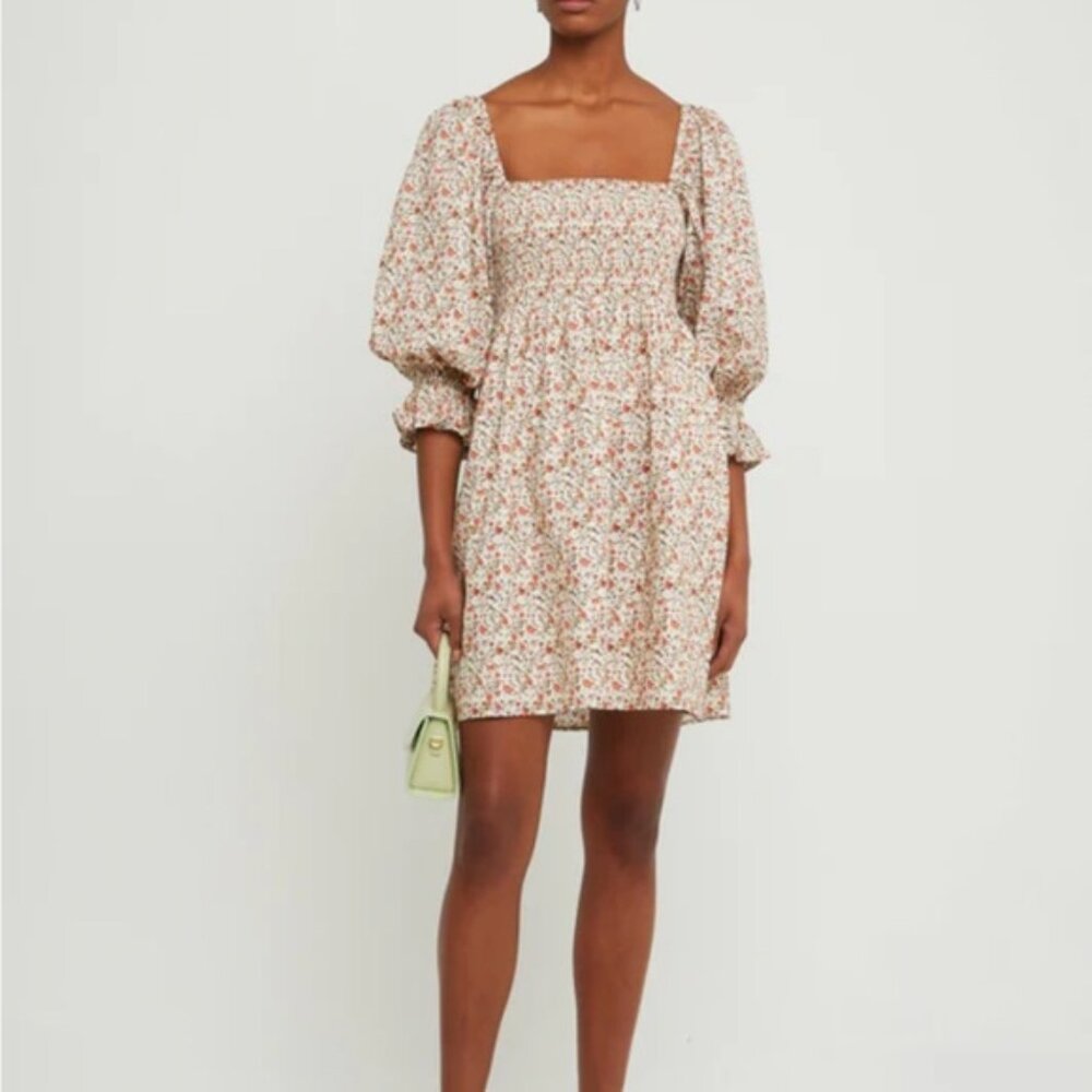Kourt Floral Puff Sleeve Dress with Platform Sandals